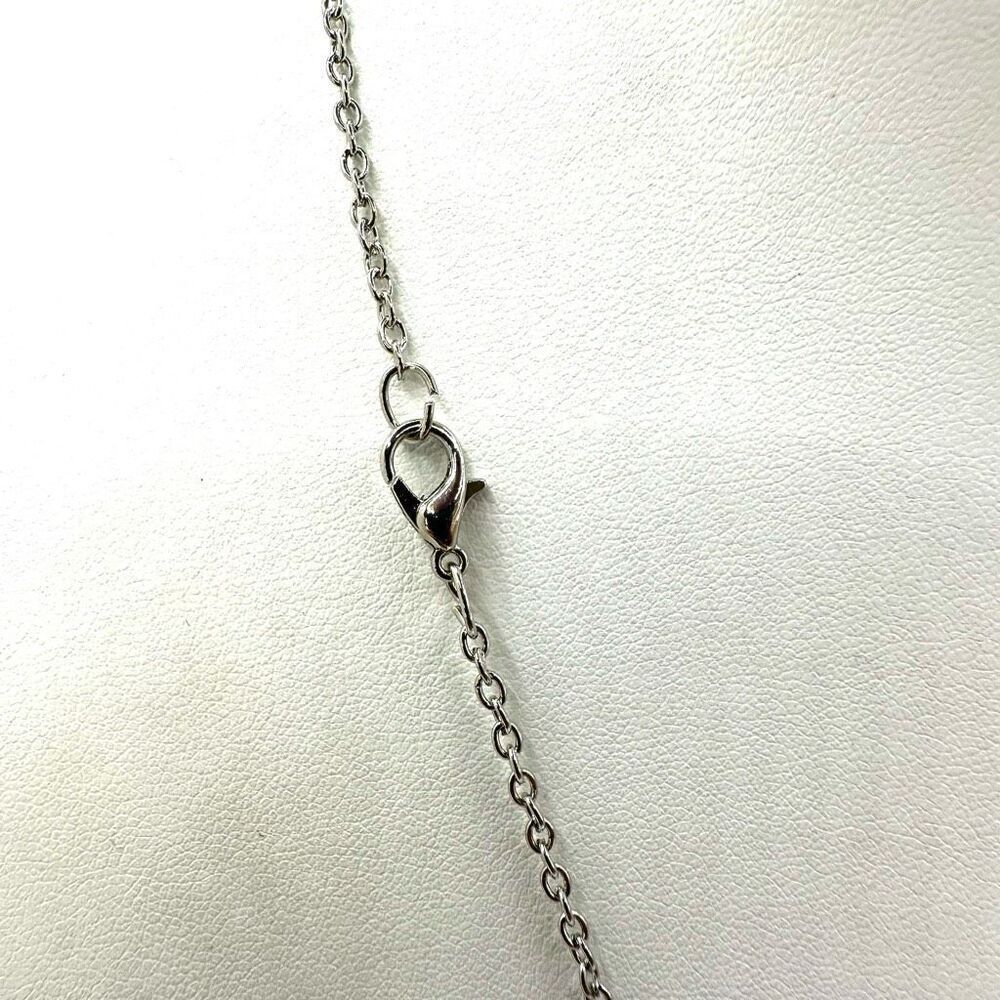 Green and silver tone pendant necklace - Picture 7 of 10
